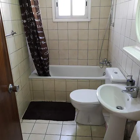 Lordos Seafront - Lovely One Bed On The Beach Limisso